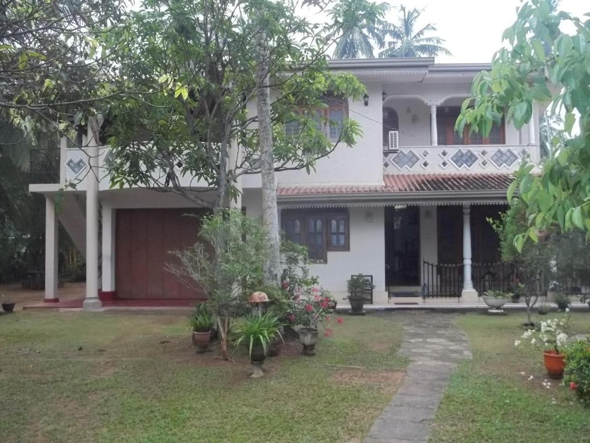Anura Home Stay Kalutara Eksteriør billede