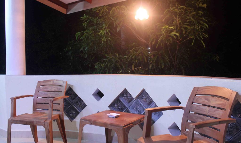 Anura Home Stay Kalutara Eksteriør billede