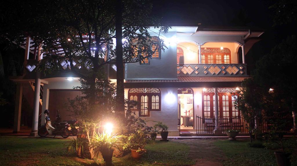 Anura Home Stay Kalutara Eksteriør billede