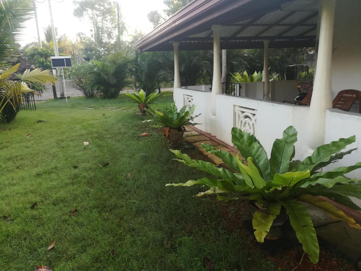 Anura Home Stay Kalutara Eksteriør billede